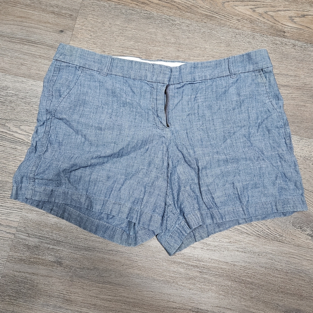 J Crew women's size 14 blue chambray shorts with pockets 100% cotton